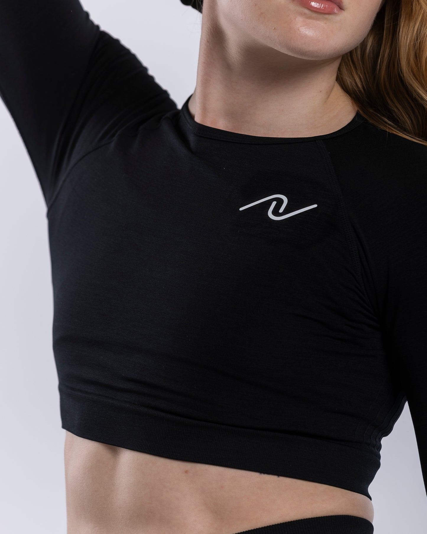 AURA CROPPED LONG SLEEVE
